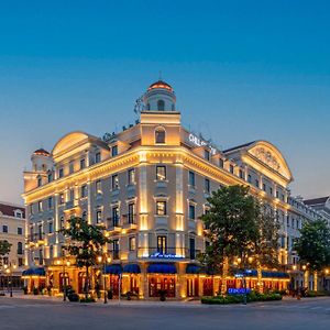 Grand Fleuve Boutique